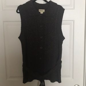 🦖 4/$15 Gander Mountain Sweater Vest
